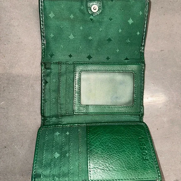 Fossil Emerald Green Leather Wallet - Picture 4 of 8